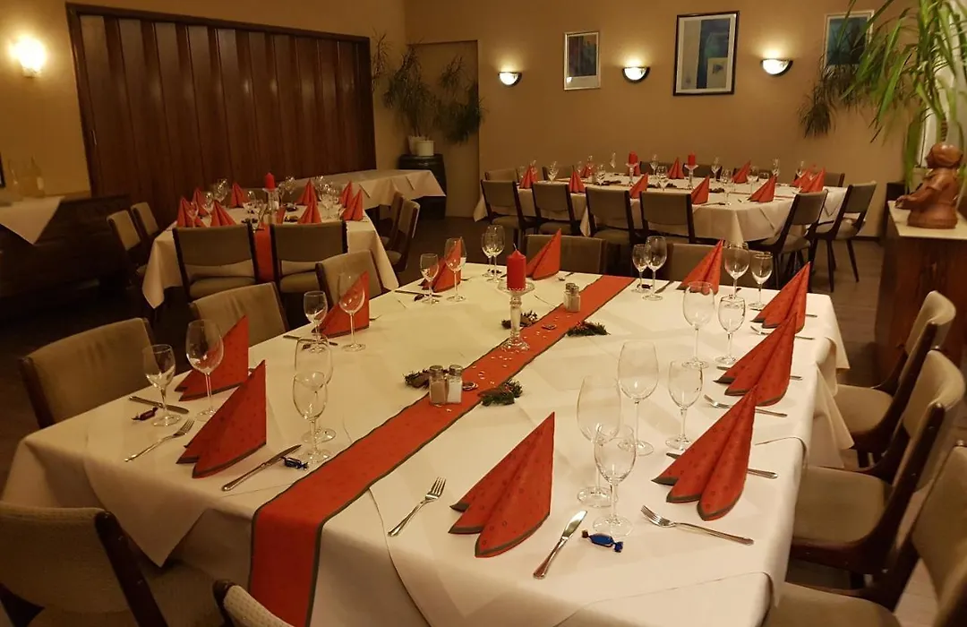 Hotel Restaurant Zur Hexe-1