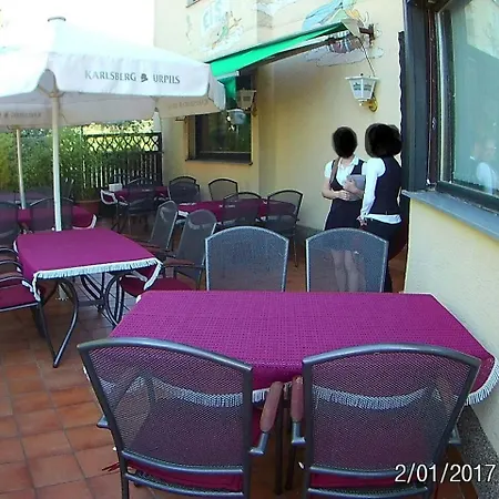 Hotel Restaurant Zur Hexe-3